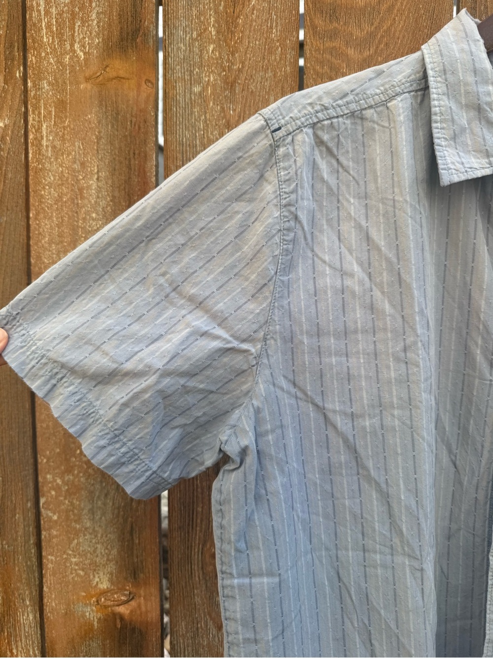 Marmot Men’s Blue Stripes ShortSleeve Button Down Cotton Shirt Size Large - Picture 5 of 13
